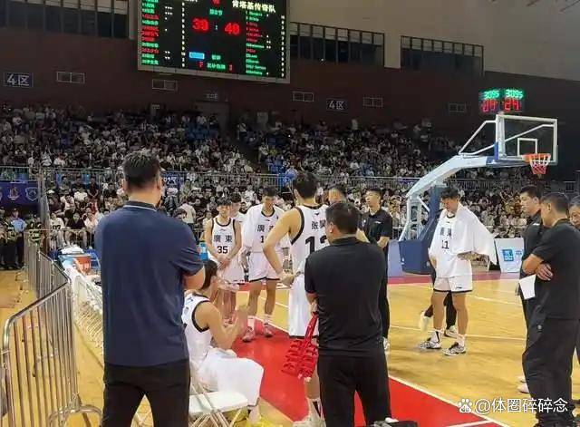 广东男篮内讧升级，团队合作开始受到质疑