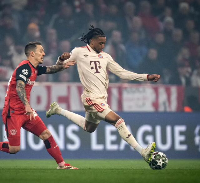 包含切尔西客场战平拜仁，欧冠出线形势难以预料的词条