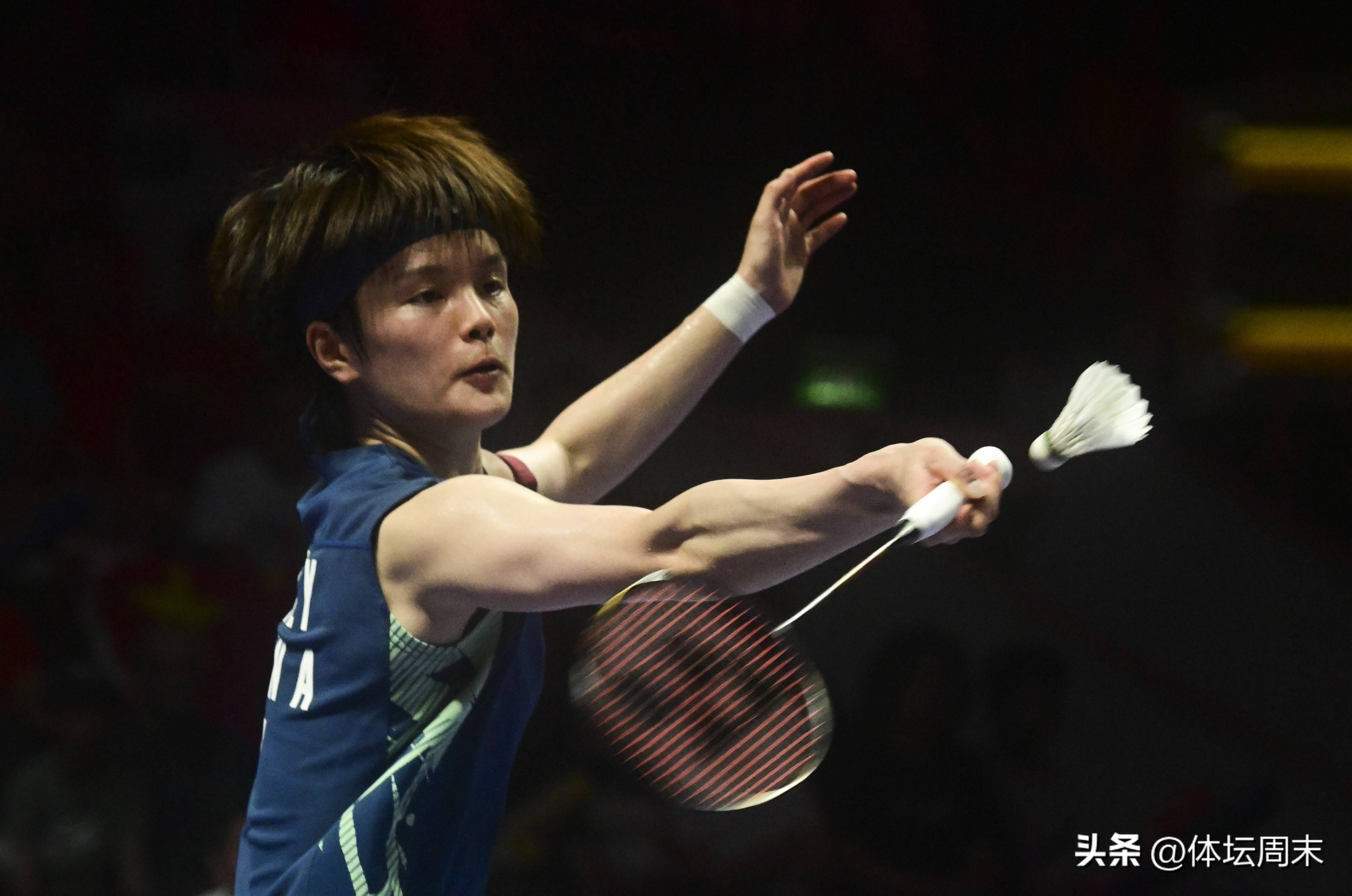 印尼选手斩获羽毛球比赛金牌 印尼选手斩获羽毛球比赛金牌