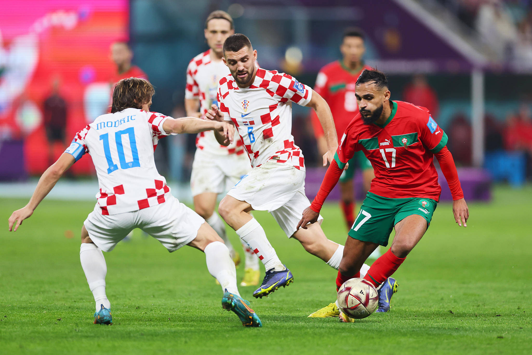 包含克罗地亚国家队力克斯洛文尼亚，取得胜利的词条