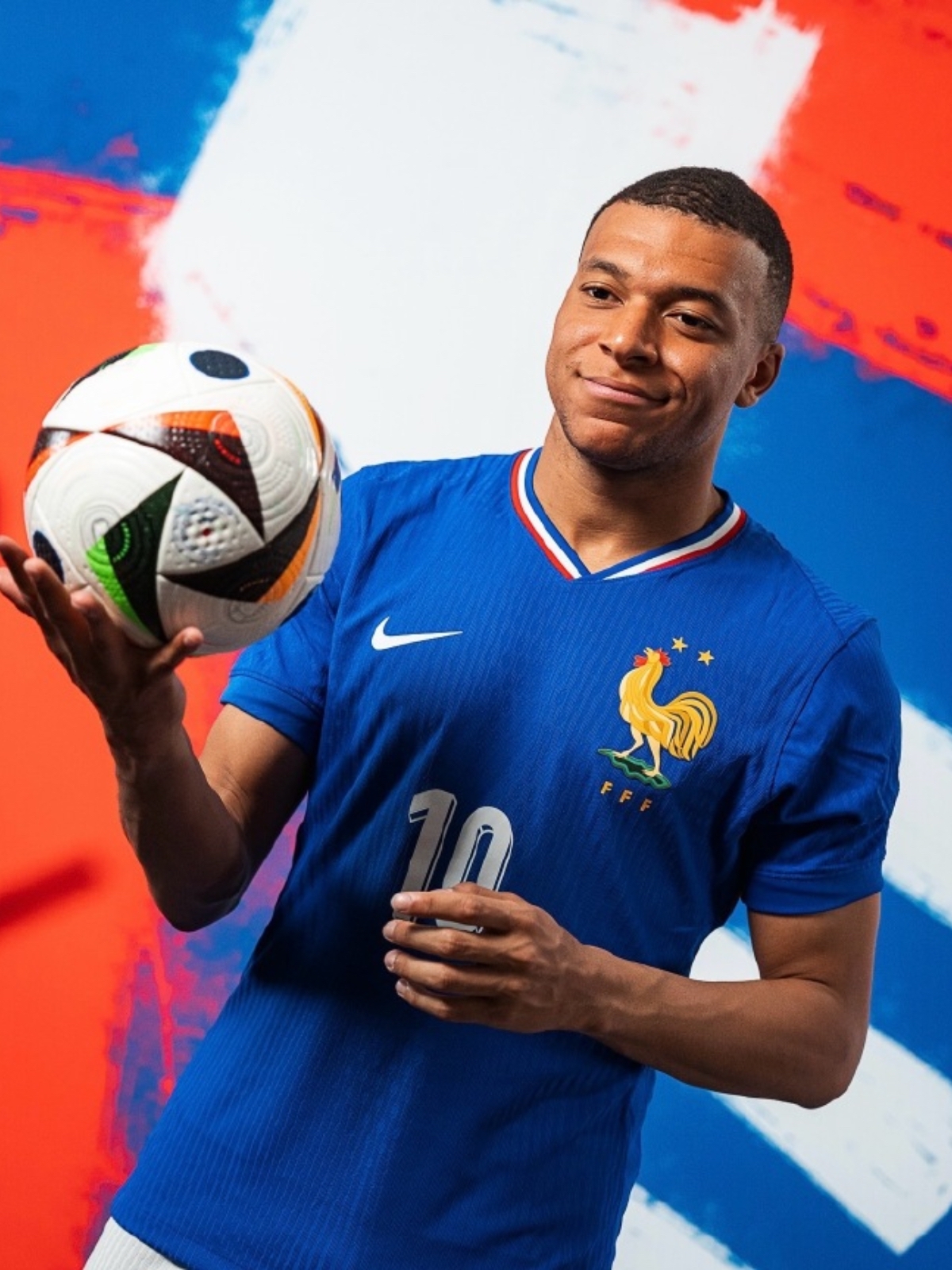 关于里尔球员联合努力，渴望剑指法国足球联赛前列的信息