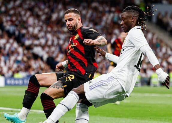 关于马德里皇家马德里爆冷输球，皇马落败跌至榜底的信息