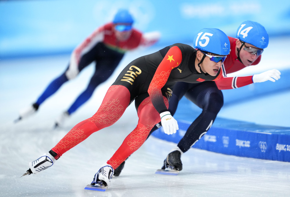 包含比盘分晓:女足比赛终点线前拼尽全力的词条 包含比盘分晓:女足比赛终点线前拼尽全力的词条