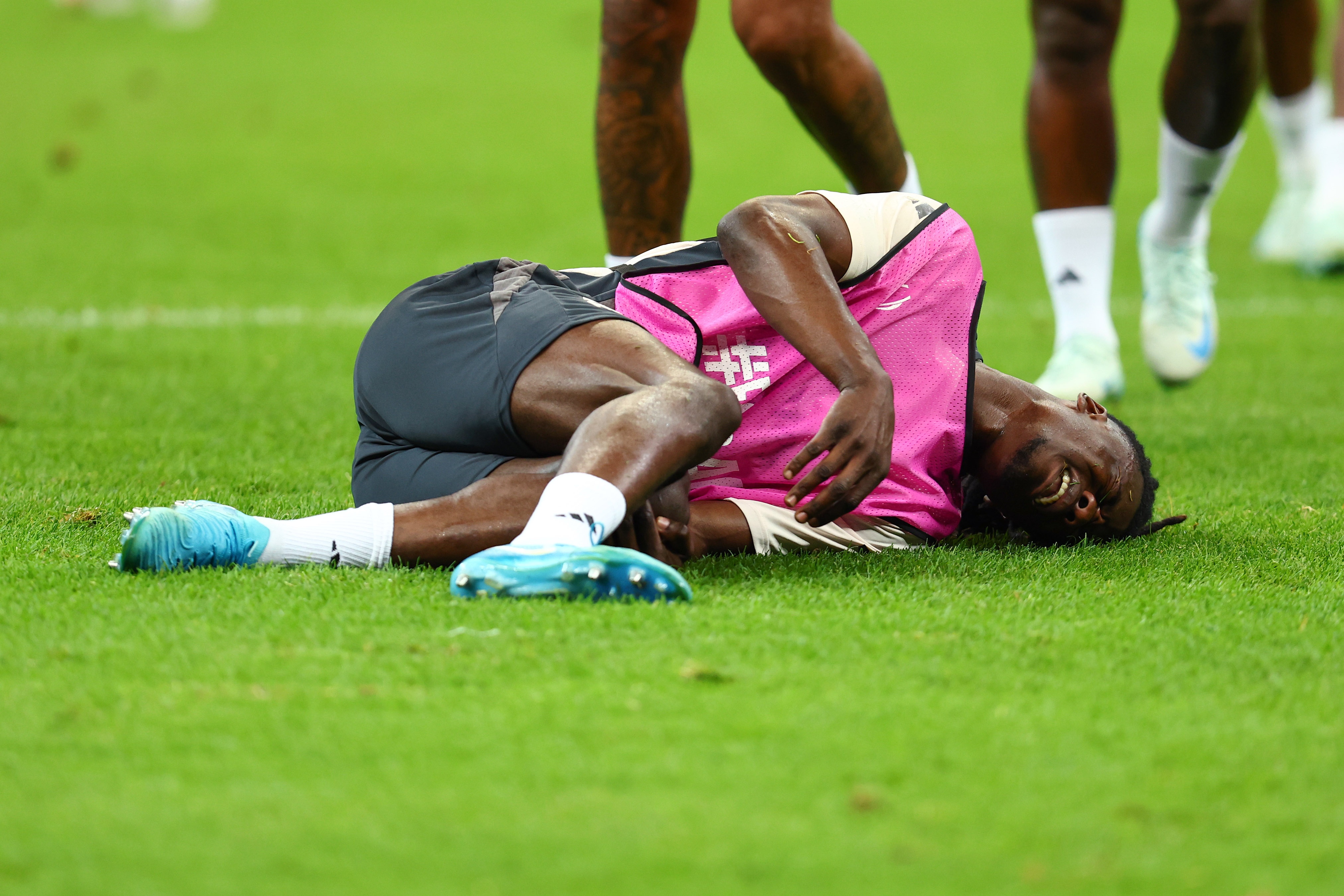 斯图加特球员受伤，或将缺席下一场比赛的简单介绍