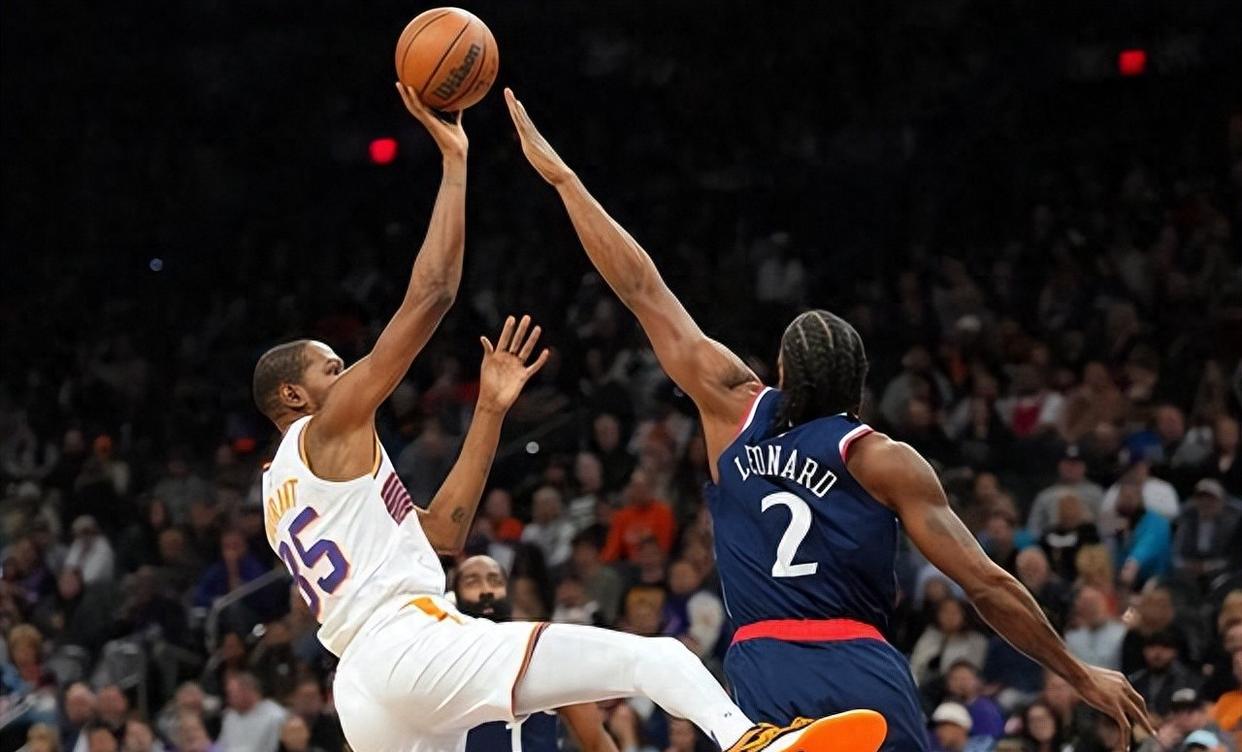 快船队战术调整奏效,连胜场场大比分胜出的简单介绍 快船队战术调整奏效,连胜场场大比分胜出的简单介绍